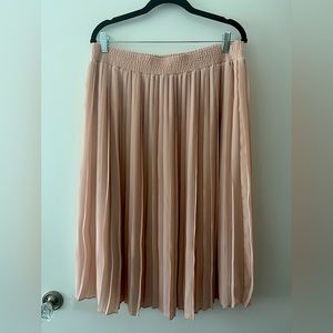 Who What Wear Light Pink Pleated Midi Skirt